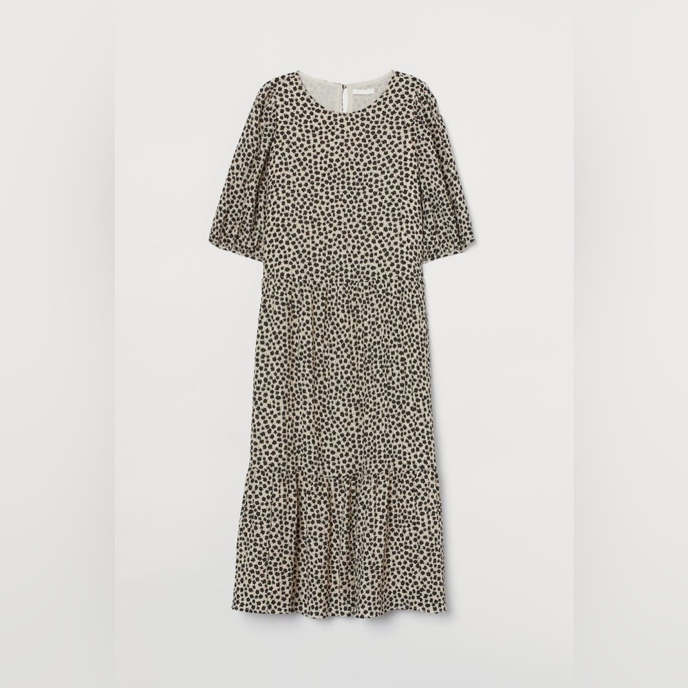 H&M Puff-Sleeved Dress